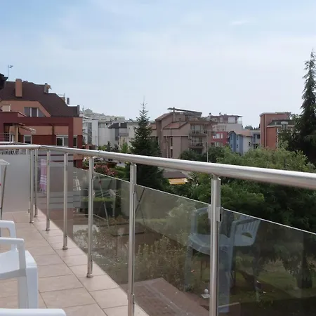 Soleil Bleu Beachfront Getaway - Beachfront With Sea View - Airport Meet & Greet -