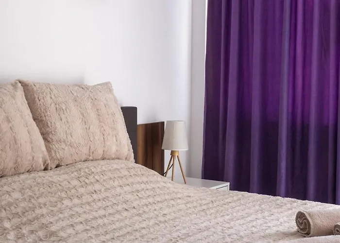 Soleil Bleu Beachfront Getaway Νεσέμπαρ